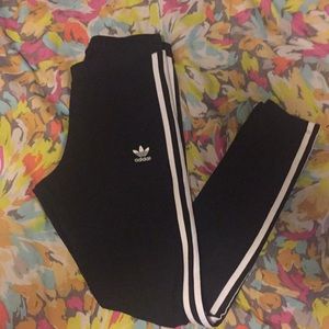 Adidas leggings